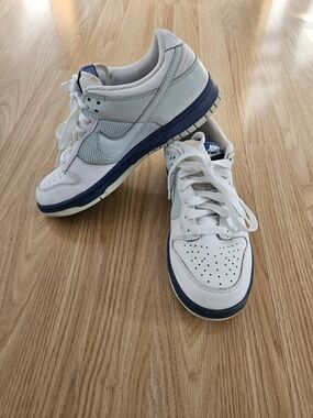 Nike Women’s Dunk Low Sneakers in White, Glacier Blue & Varsity Royal. Size 7.5
